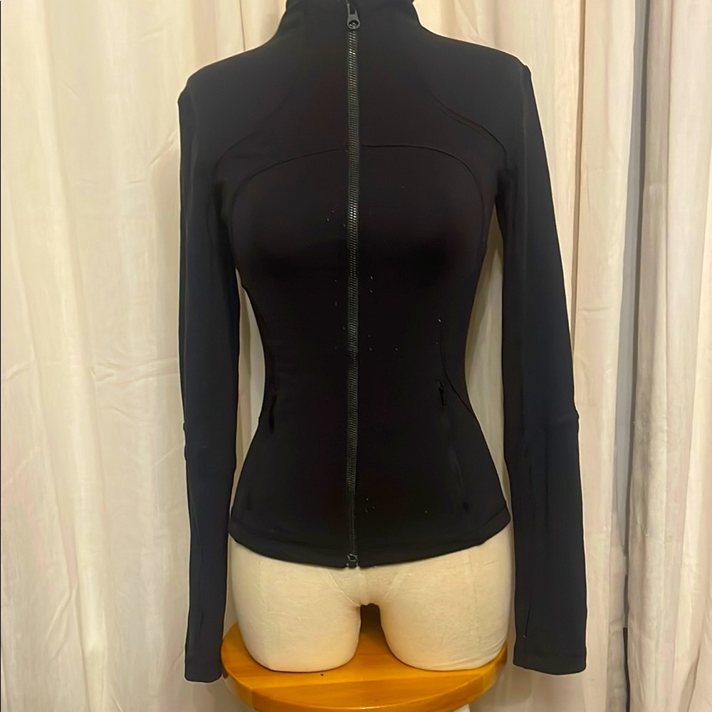 lululemon athletica Black Long Sleeve Top